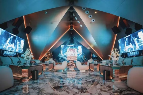 济南火爆夜场招聘女模稳定捞金温暖有爱高端夜总会诚聘