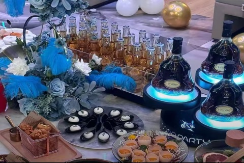 济南缤纷五洲KTV招聘酒水促销员,升华自我开启职场荣耀路